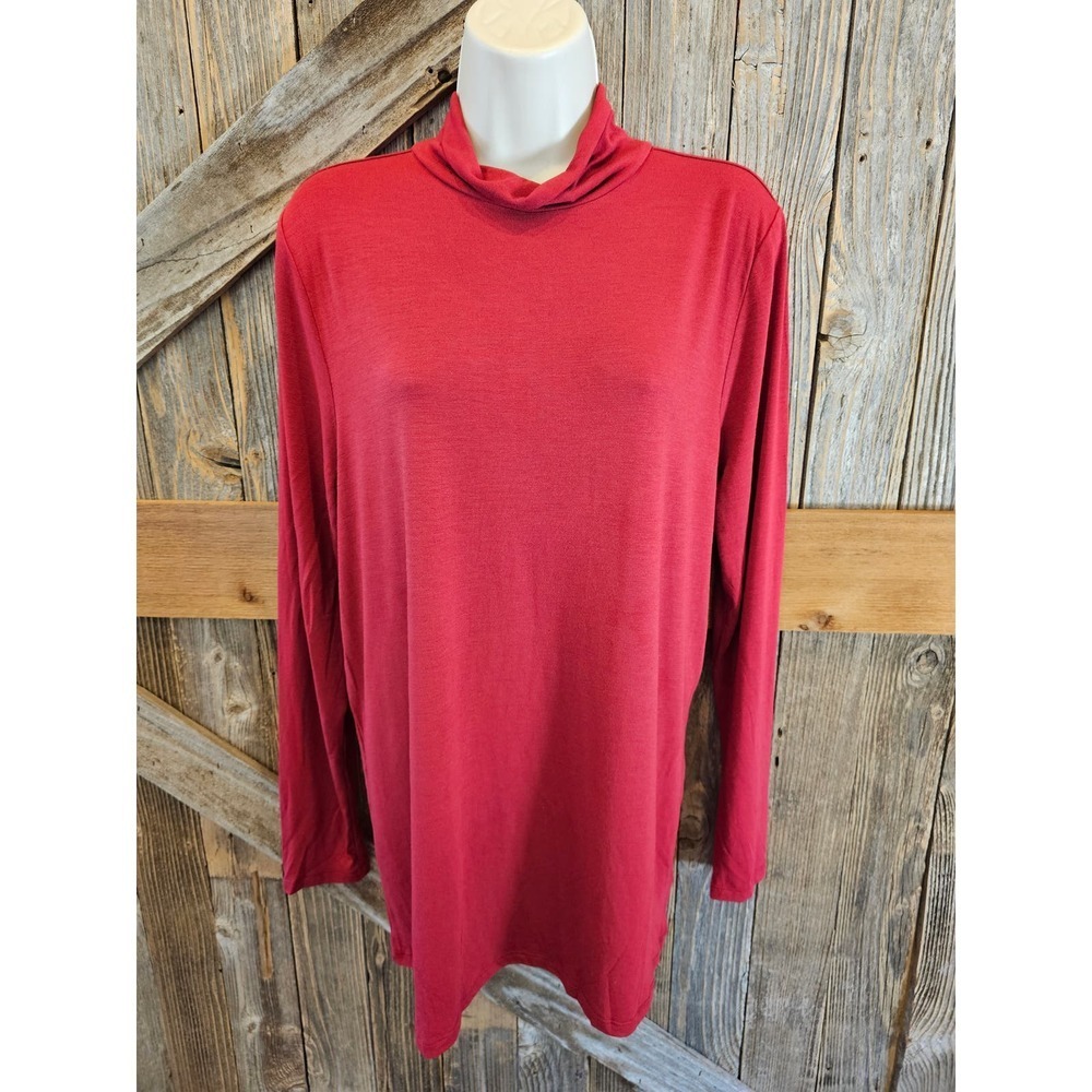 NWT torrid plus size mock neck red long sleeve layering blouse 2X 18-20